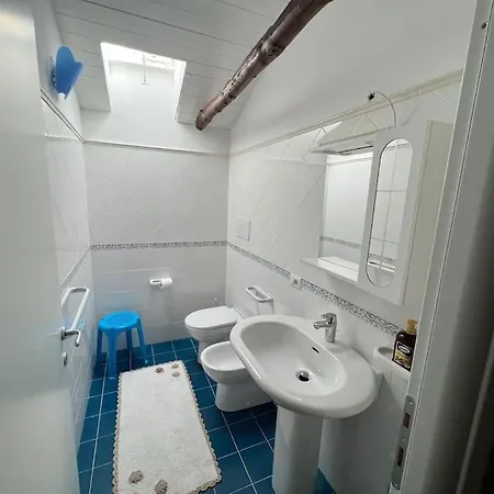 Luna, Con Vista Mare Roccella Ionica